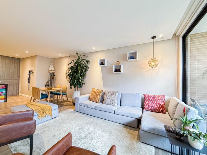 Apartamento en Venta en Usaquen, Bogotá - Miniatura 2