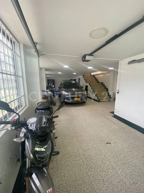 Edificio en Venta en Kennedy Central, Bogotá - Miniatura 8