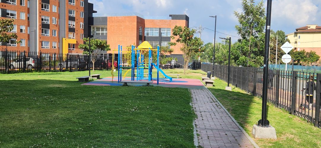 Apartaestudio en Venta en La felicidad, Bogotá - Miniatura 3