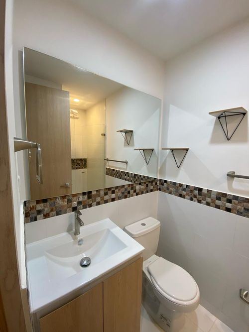 Apartaestudio en Arriendo en Cedro salazar, Bogotá - Miniatura 4