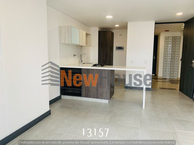 Apartaestudio en Arriendo en El Poblado, Medellín - Miniatura 5
