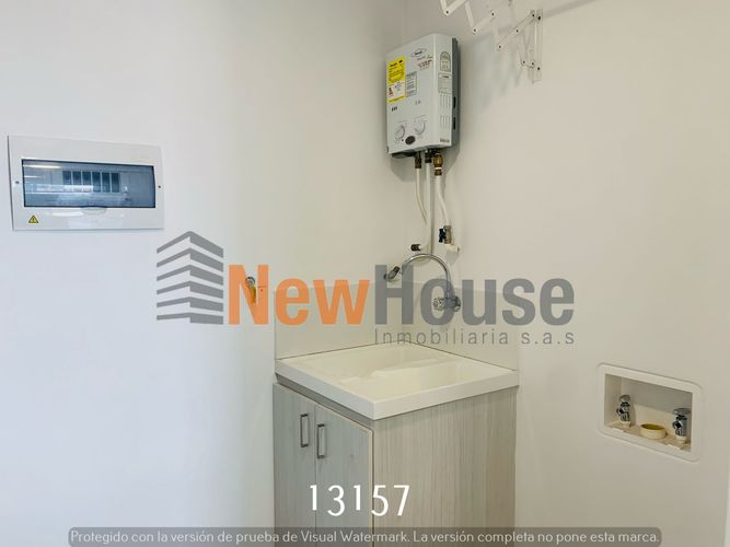 Apartaestudio en Arriendo en El Poblado, Medellín - Miniatura 12