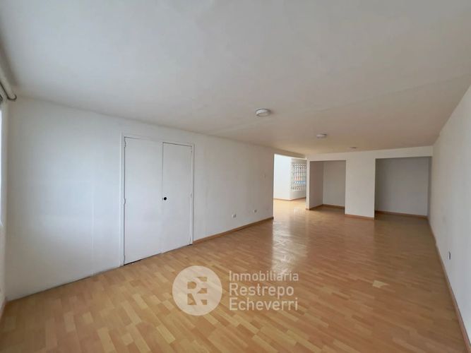 Oficina en Arriendo en Avenida Santander, Manizales - Miniatura 8