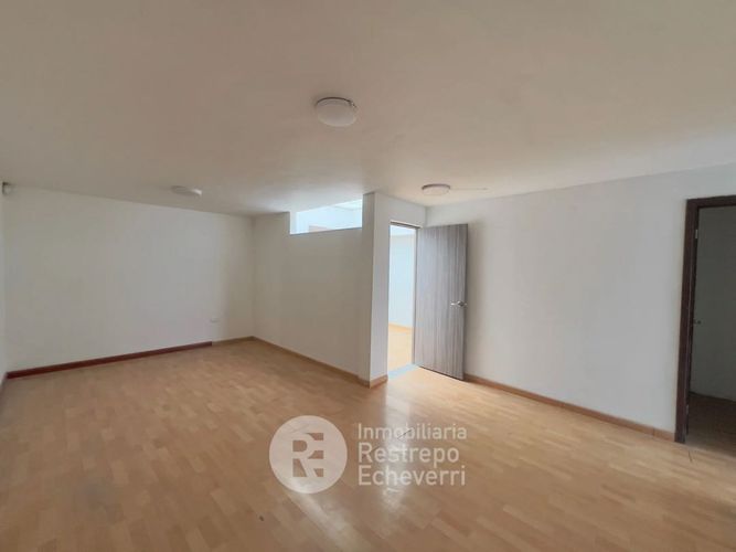 Oficina en Arriendo en Avenida Santander, Manizales - Miniatura 10