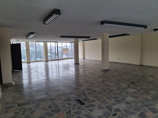 Edificio en Arriendo en Niza, Bogotá - Miniatura 10