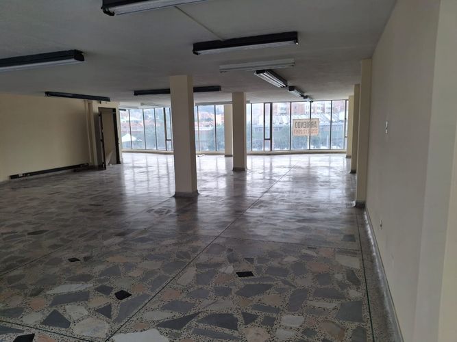 Edificio en Arriendo en Niza, Bogotá - Miniatura 12