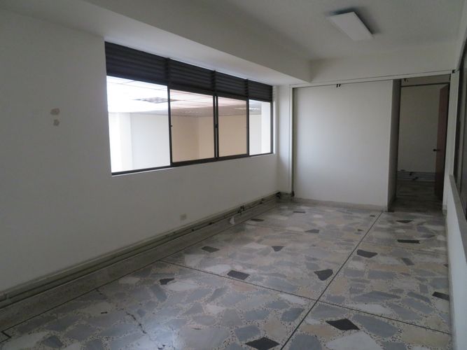 Edificio en Arriendo en Niza, Bogotá - Miniatura 19