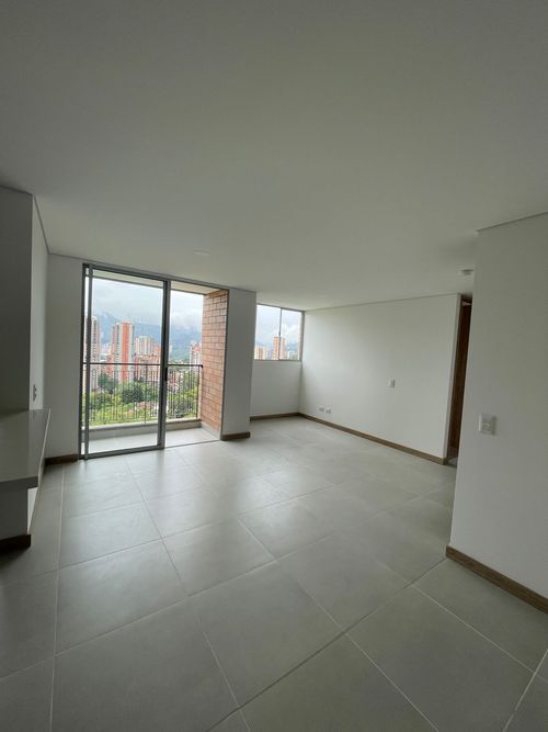 Apartamento en Arriendo en Ditaires, Itaguí - Miniatura 3