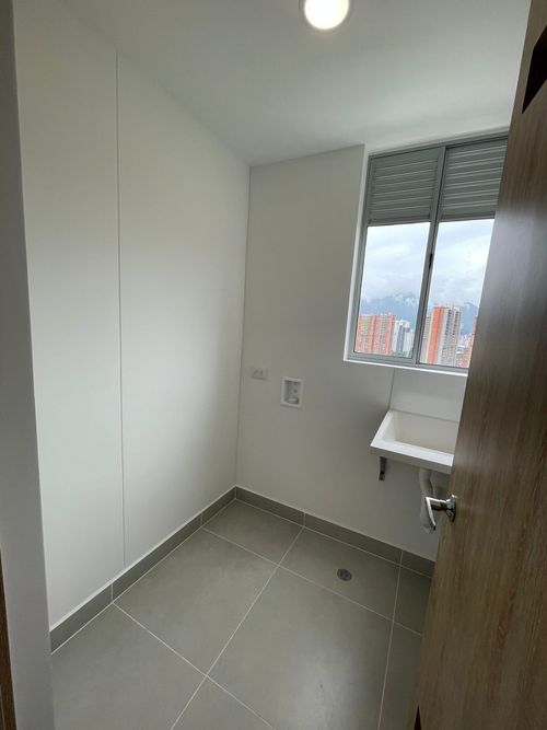 Apartamento en Arriendo en Ditaires, Itaguí - Miniatura 11
