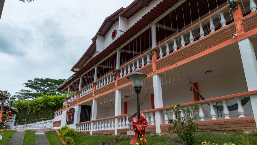 Finca en Venta en La virginia - Miniatura 3