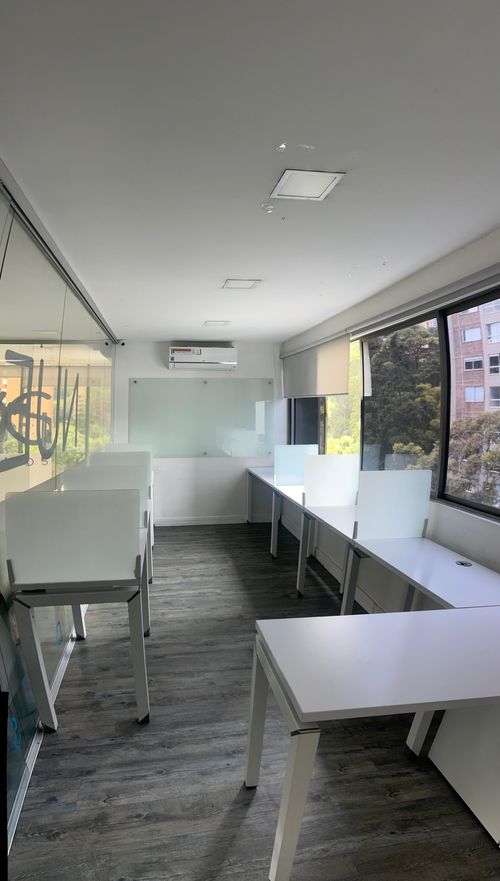 Oficina en  Venta en El Poblado, Medellín - Imagen 1