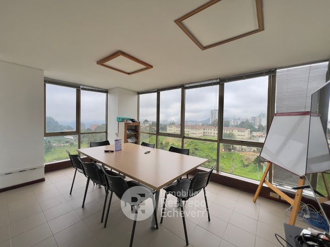 Oficina en Arriendo en Manizales - Miniatura 5