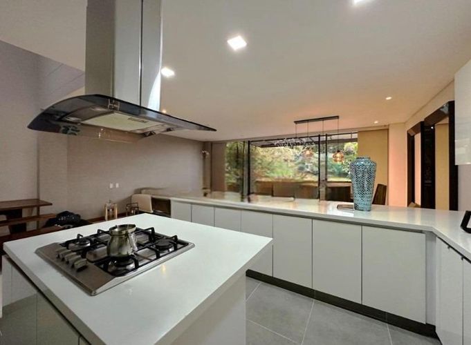 Casa en Arriendo en Medellín - Miniatura 10