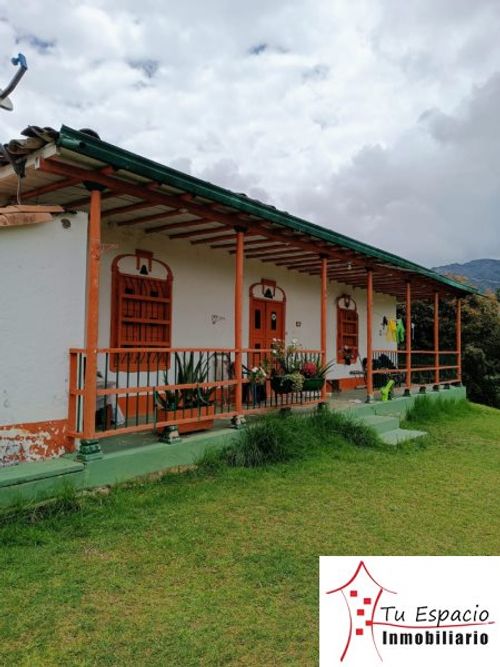 Finca en venta en Centro administrativo, Medellín - Imagen 1