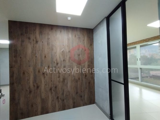 Oficina en  Arriendo en El Poblado, Medellín - Miniatura 5