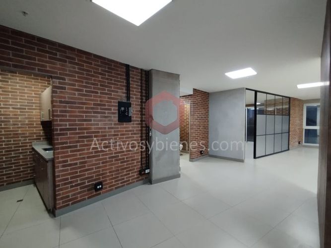 Oficina en  Arriendo en El Poblado, Medellín - Miniatura 6