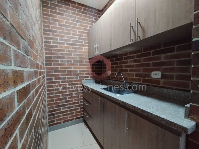 Oficina en  Arriendo en El Poblado, Medellín - Miniatura 7