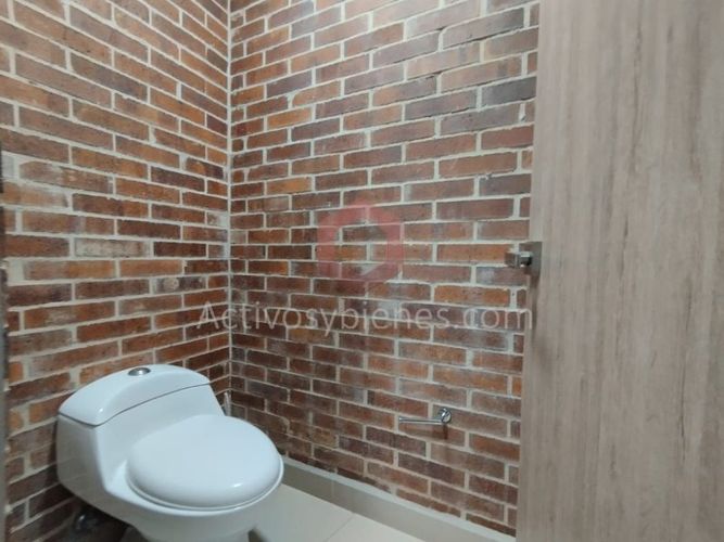 Oficina en  Arriendo en El Poblado, Medellín - Miniatura 11