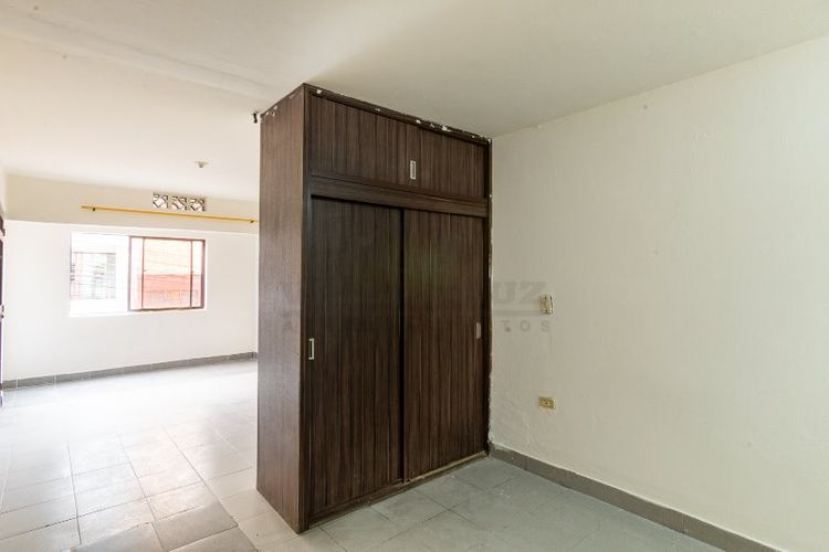 Apartaestudio en Arriendo en El Diamante, Medellín - Miniatura 3