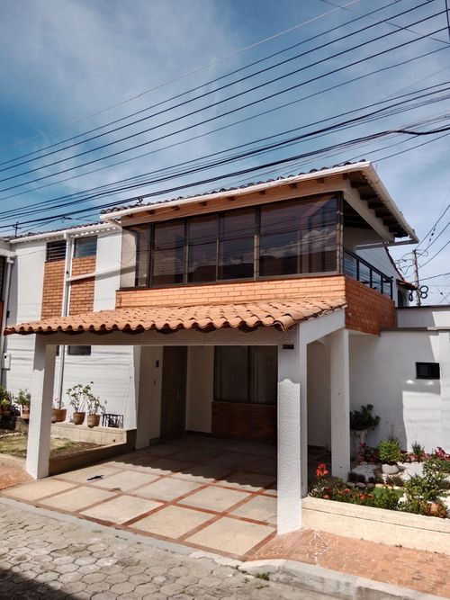 Casa en  Arriendo en Bucaramanga - Miniatura 2