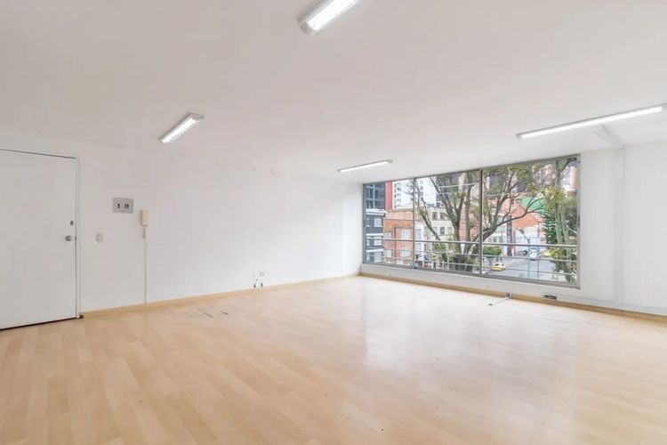 Oficina en venta en Chapinero, Bogotá - Miniatura 3