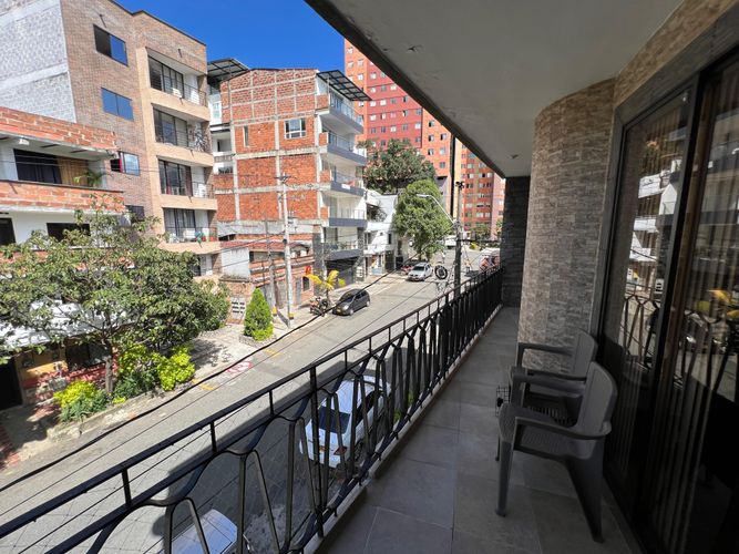 Edificio en  Venta en Medellín - Miniatura 3