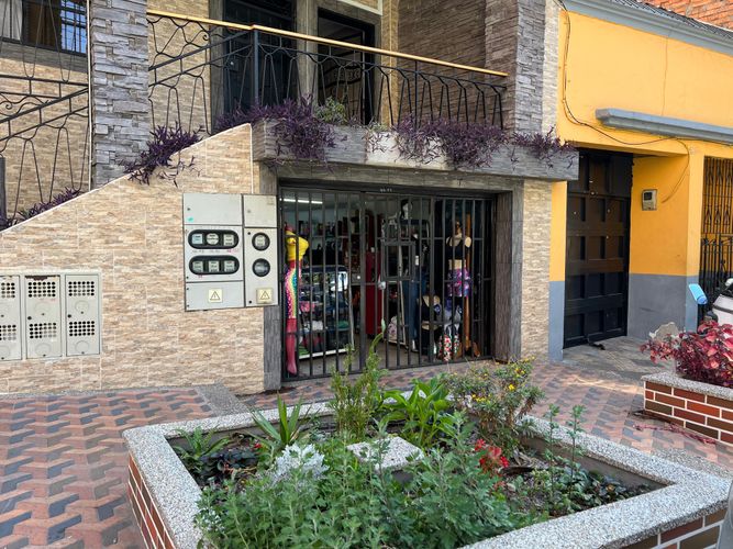 Edificio en  Venta en Medellín - Miniatura 25