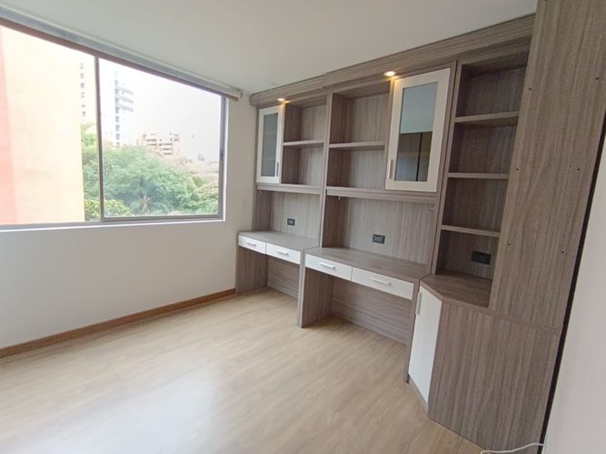 Apartamento en Venta en Los Balsos, Medellín - Miniatura 6