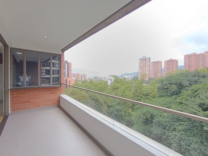 Apartamento en Venta en Los Balsos, Medellín - Miniatura 14