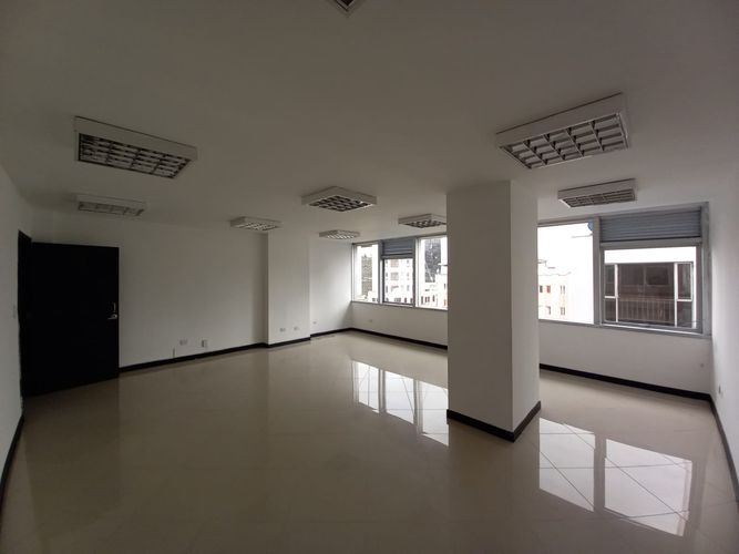 Oficina en Arriendo en El centro, Manizales - Miniatura 3