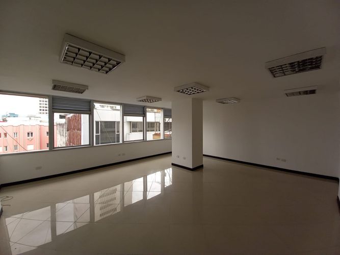 Oficina en Arriendo en El centro, Manizales - Miniatura 4