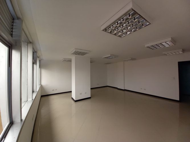 Oficina en Arriendo en El centro, Manizales - Miniatura 5
