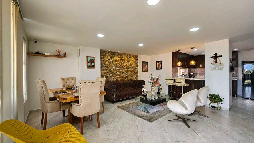 Apartamento en Venta en Laureles Nogal, Medellín - Imagen 1
