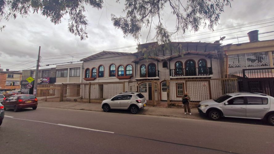 Casa en Arriendo en Barrios unidos, Bogotá - Imagen 1
