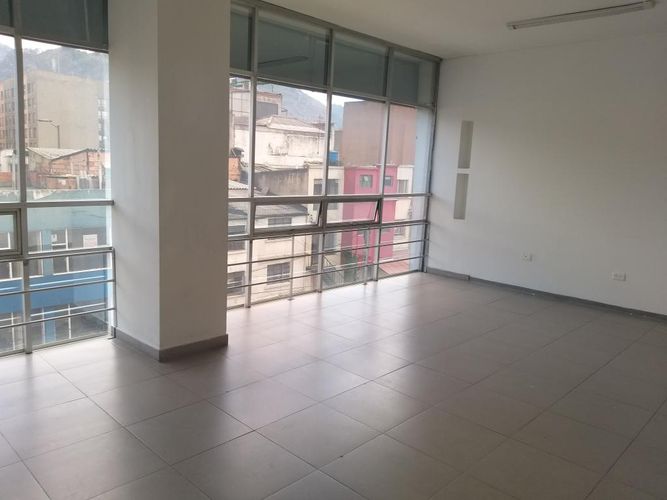 Edificio en Venta en San Felipe, Bogotá - Miniatura 3