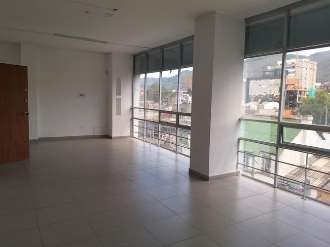 Edificio en Arriendo en San Felipe, Bogotá - Miniatura 2