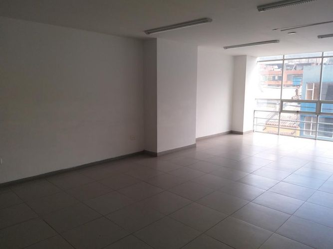 Edificio en Arriendo en San Felipe, Bogotá - Miniatura 10