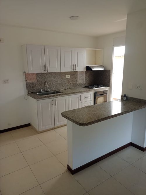 Casa en Arriendo en El castillo - Miniatura 9