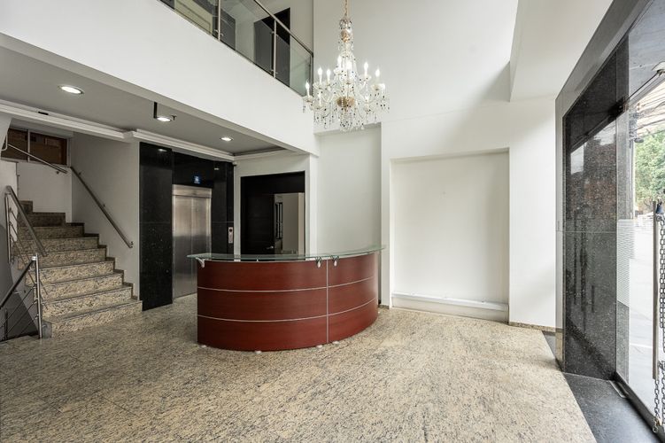Edificio en arriendo en Chico norte, Bogotá - Miniatura 2
