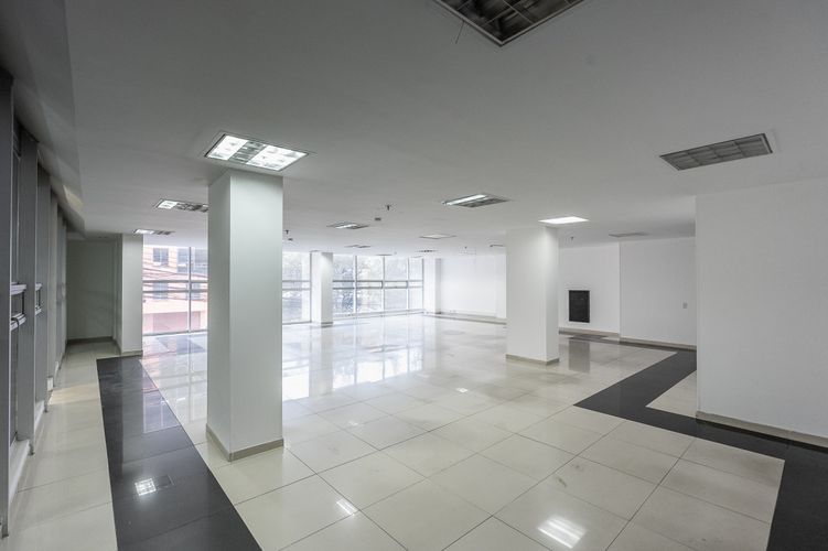 Edificio en arriendo en Chico norte, Bogotá - Miniatura 4