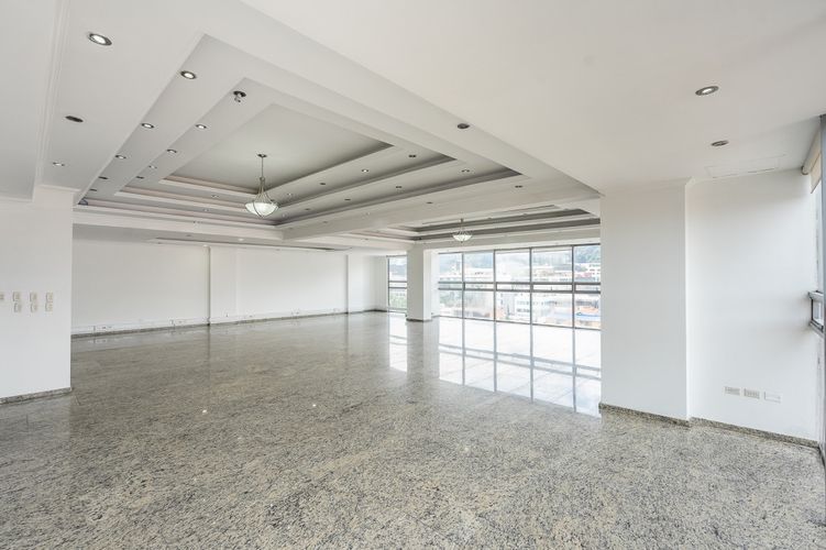 Edificio en arriendo en Chico norte, Bogotá - Miniatura 14
