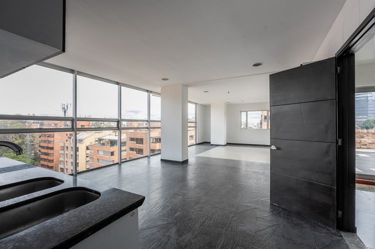 Edificio en arriendo en Chico norte, Bogotá - Miniatura 18