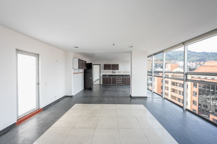 Edificio en arriendo en Chico norte, Bogotá - Miniatura 27
