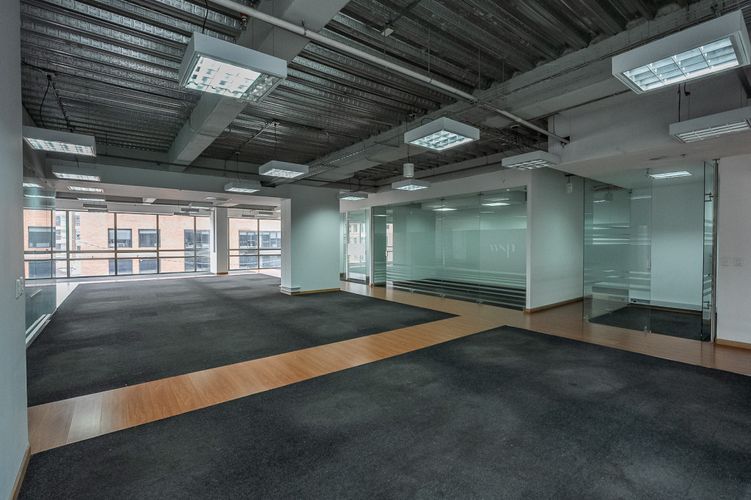 Oficina en arriendo en Chico norte, Bogotá - Imagen 1