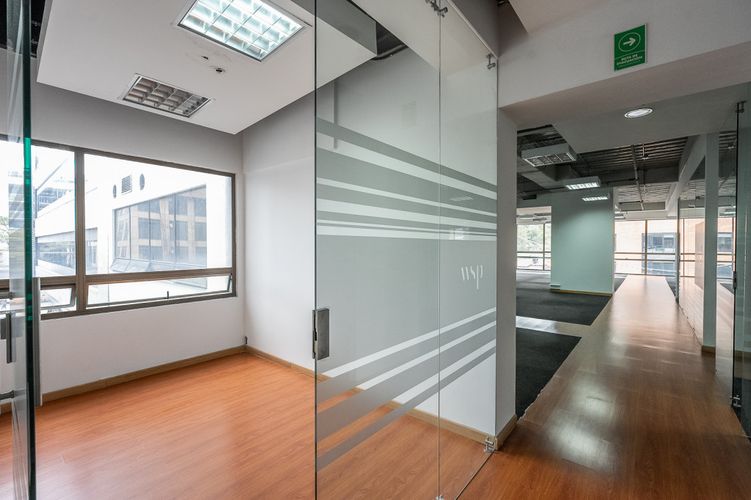 Oficina en arriendo en Chico norte, Bogotá - Miniatura 18