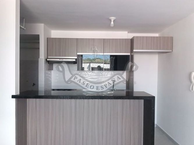 Apartamento en Arriendo en Urbanizacion monteverdi, Girón - Miniatura 2