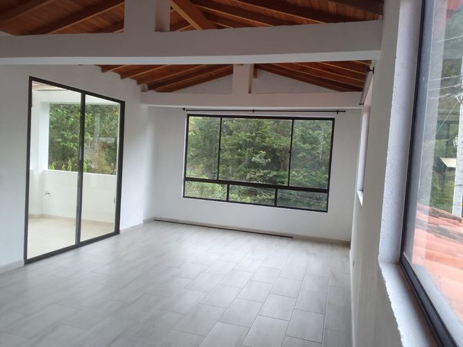 Casa en Arriendo en El Retiro - Miniatura 18