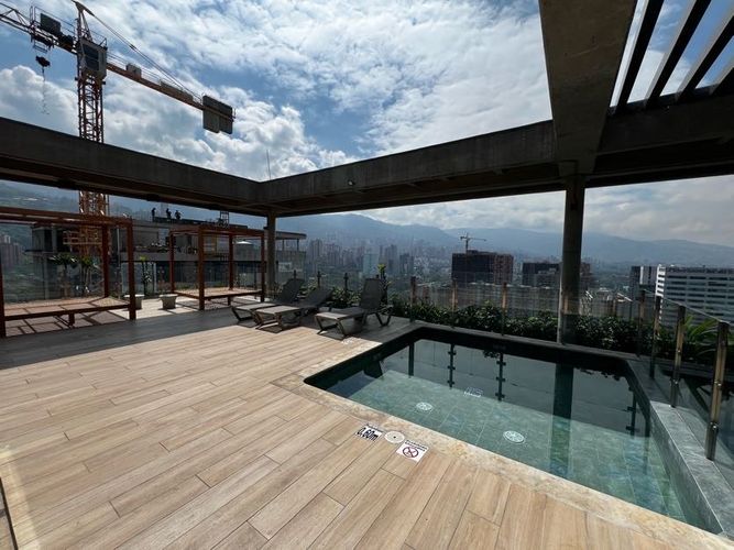 Apartaestudio en  Venta en El Poblado, Medellín - Miniatura 24