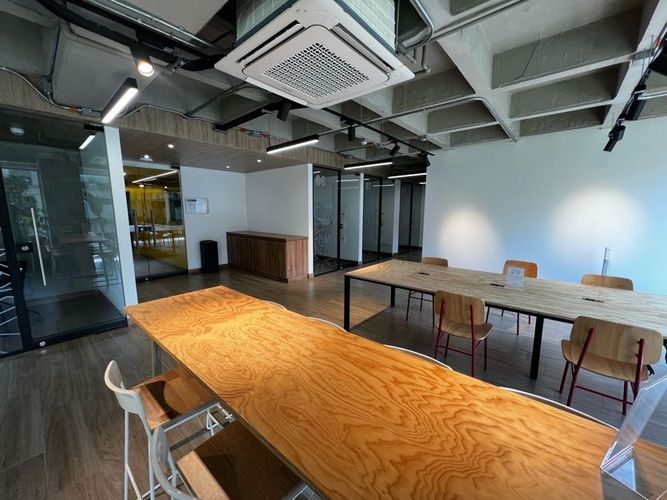 Apartaestudio en  Venta en El Poblado, Medellín - Miniatura 27