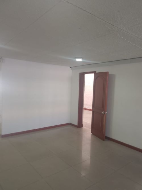Casa en Arriendo en San luis - Miniatura 6